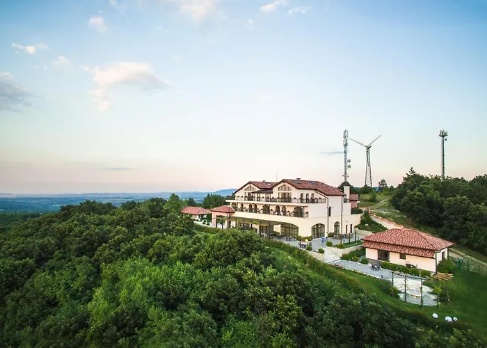 Zaara Estate Winery Hotel & Spa Glavan photo