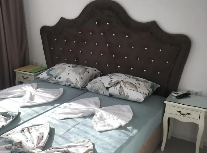 foto di Луксозни Апартаменти Под Наем В Комплекс От Затворен Тип В М-Ст Каваците В Созопол Dyuni