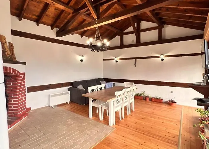Nadejda Guest House In Tyzha Tuzha photo