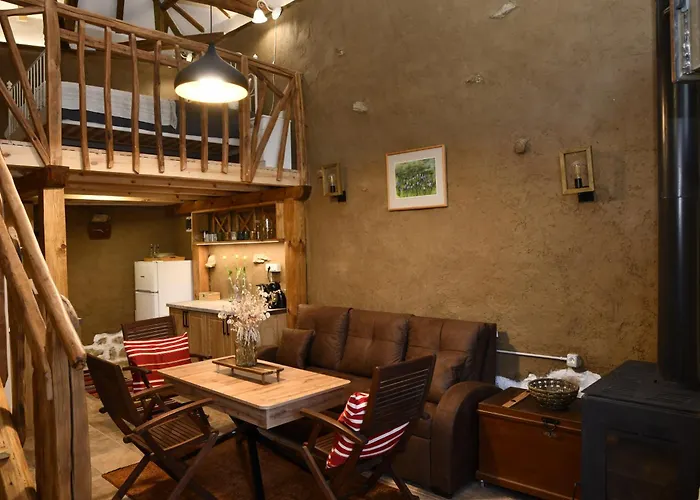 Emena Art Guesthouse foto