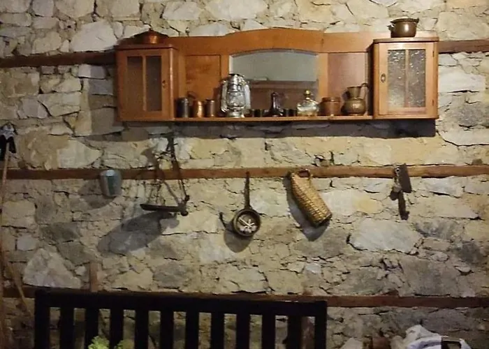 Кулинарна Къща За Гости Софрица Hvoyna foto