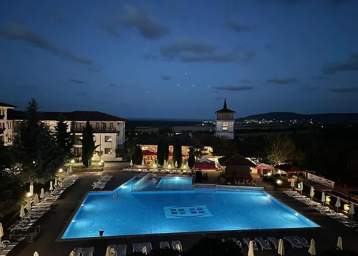 Harmony Hills Tomovi Apartament F43 Rogachevo photo