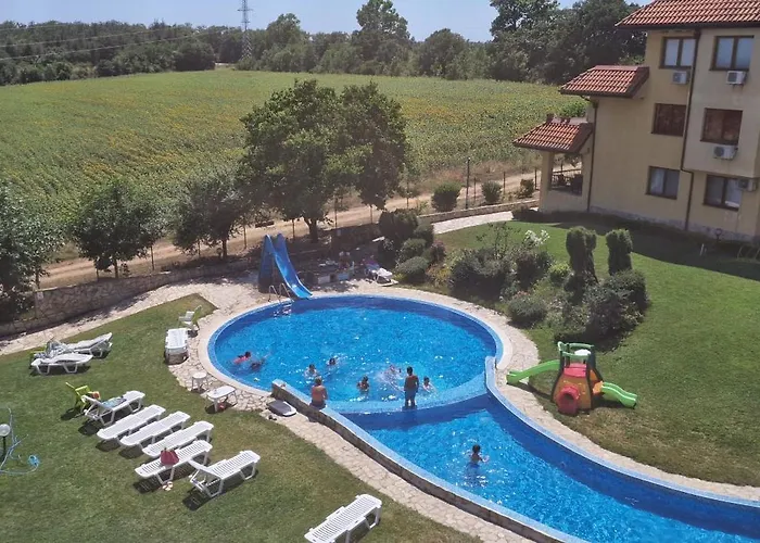 foto di Carolmike Oasis Beach Apartment Kamchia Reserve