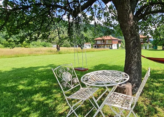 Villa Nikol Apt #2 Raduil photo