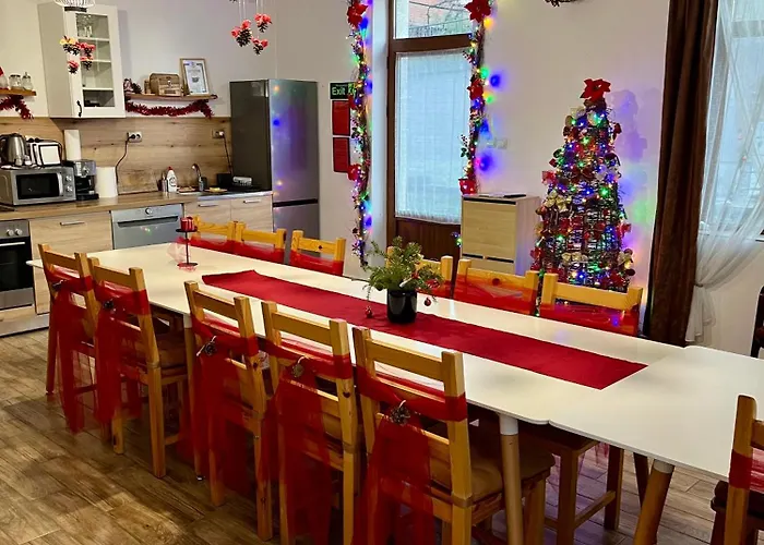 Къща За Гости Куклите Петревене fotorgafie