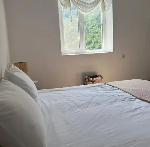 Rodopi Mountain Village House Narechenski Bani foto