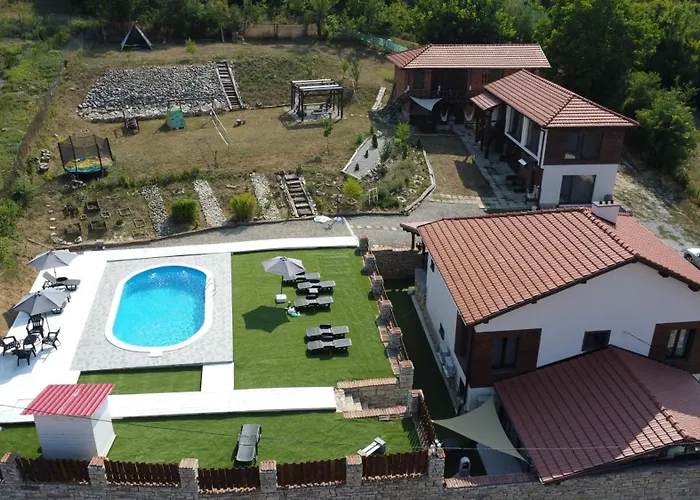Вивиан - Модерна Вила За Гости Reselets foto