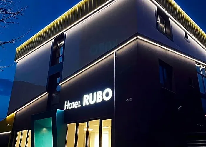 صورة Rubo Hotel شومن