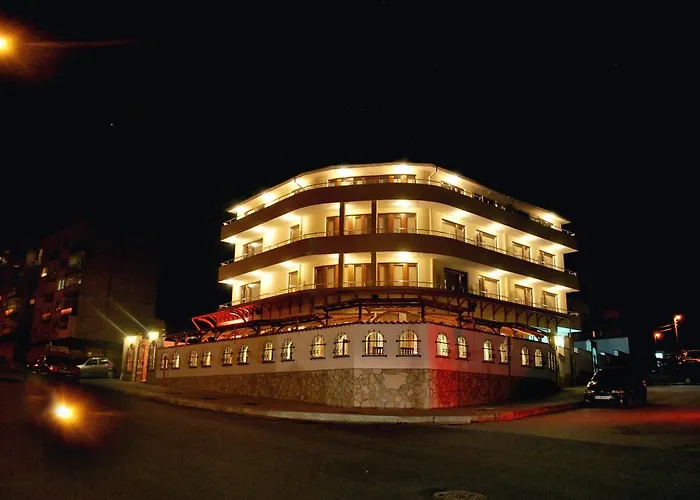 Family Hotel St. Constantine And Helena Ivaylovgrad photo