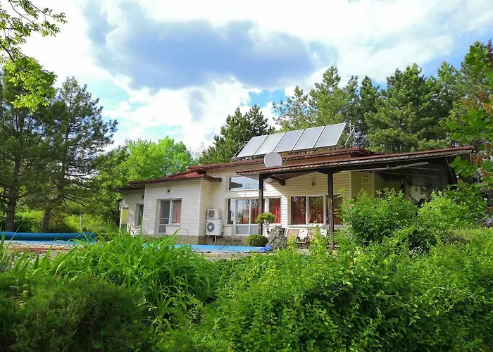 Ralitsa Guest House Kyulevcha photo